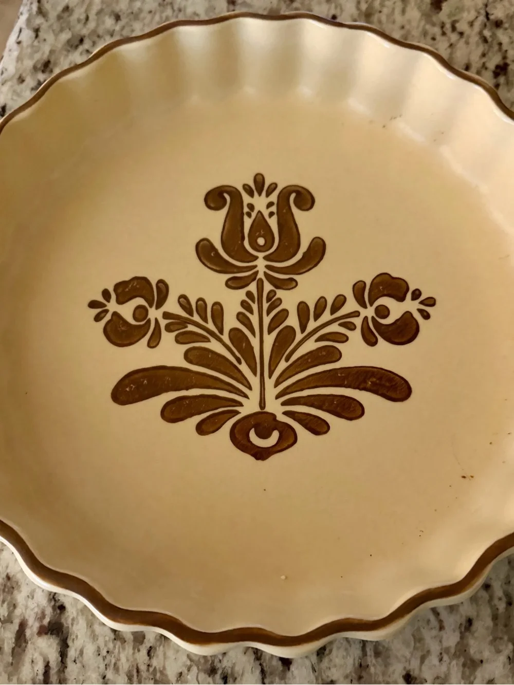 Pfaltzgraff Village Brown Floral 9” Quiche Dish Scalloped Stoneware USA
